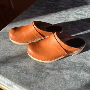 Swedish Hasbeen clogs size 36